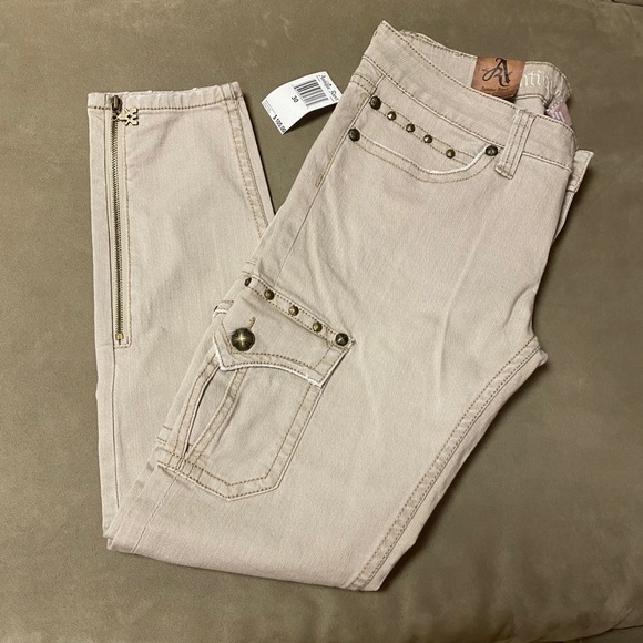 Antique Rivet Denim - Antique Rivet Khaki Jeans